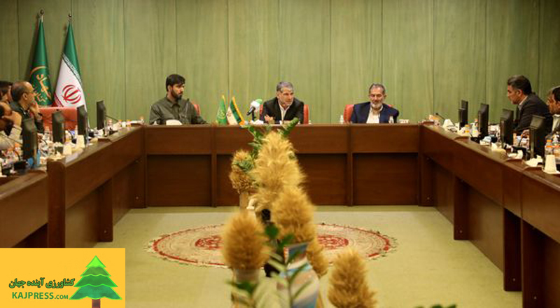 اخبار-کشاورزی-ساداتی-نژاد-تاکید-کرد-حمایت-از-صنایع-تبدیلی-سیار-برای-بهره‌مندی-کشاورزان-از-ارزش-افزوده
